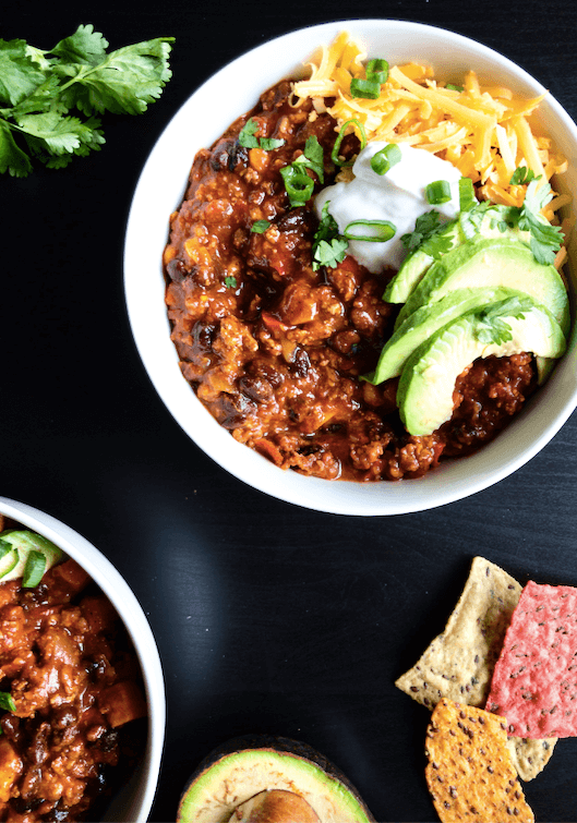 Chili with chips on side