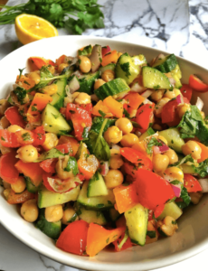 chickpea salad with cucumber and tomato