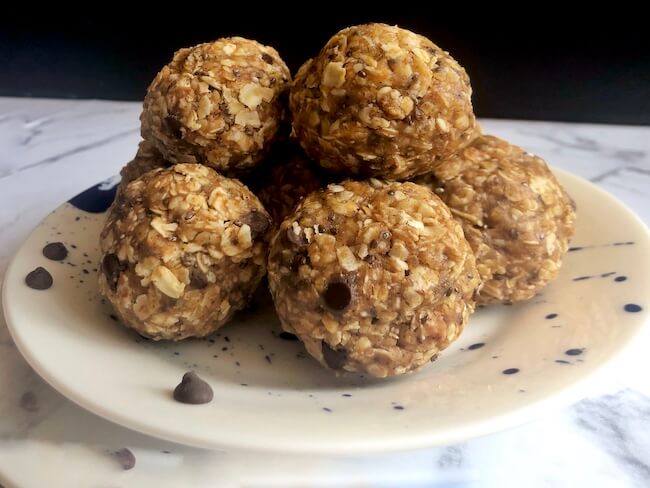 no bake energy oat balls on blue plate