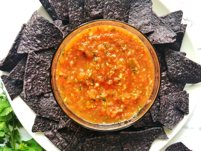 Roasted tomato salsa with chips