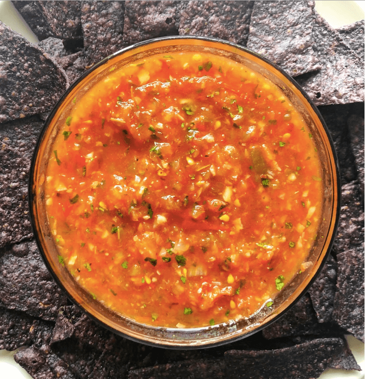 up close roasted tomato salsa