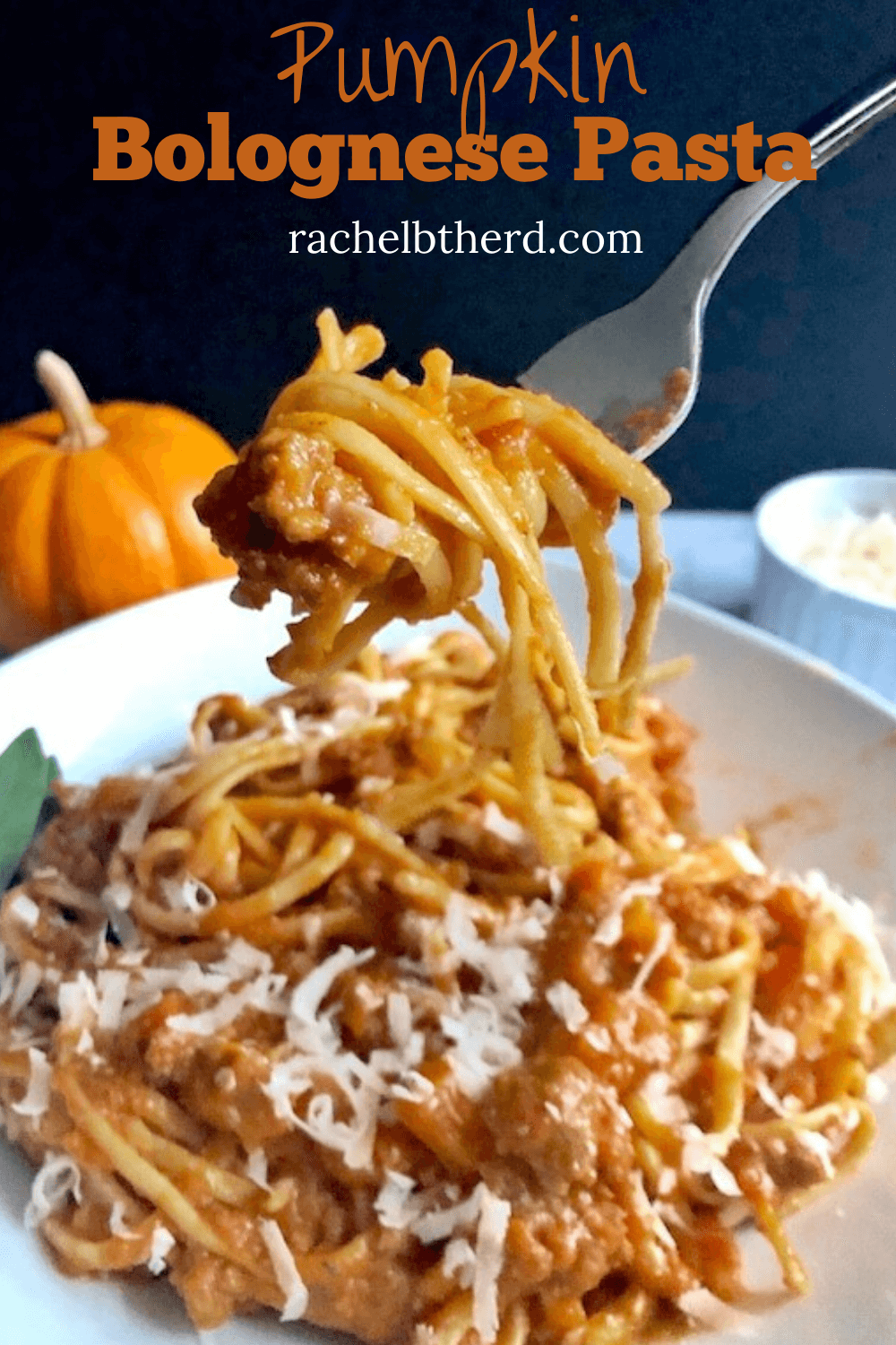 Pumpkin bolognese sauce with spaghetti