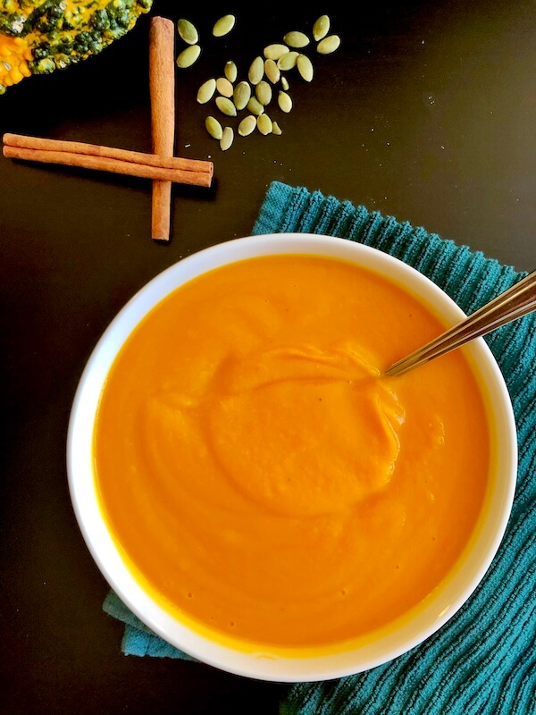 Fall winter squash soup with cinnamon