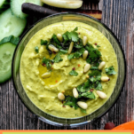 Curry White bean dip with crudite