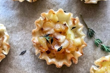 Phyllo shells with brie, apple, & caramelized onions