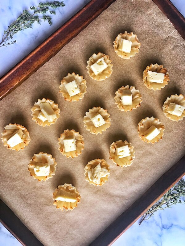 placing brie in phyllo cups