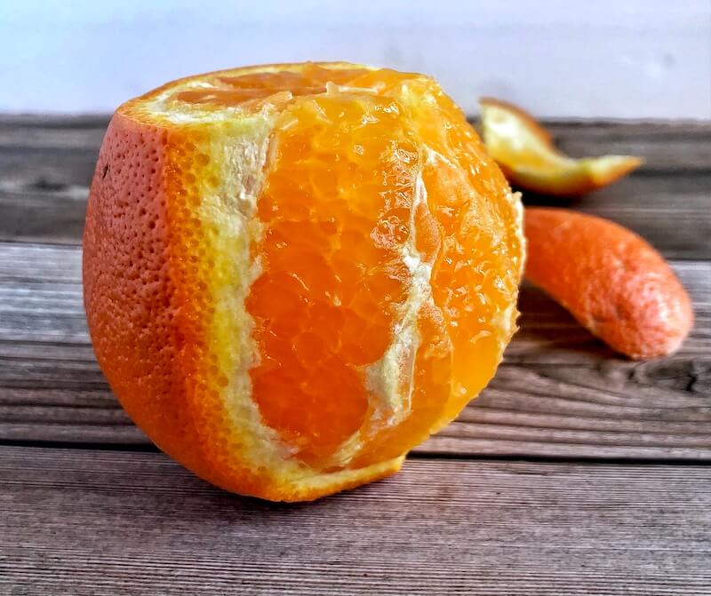 how to peel an orange for a salad